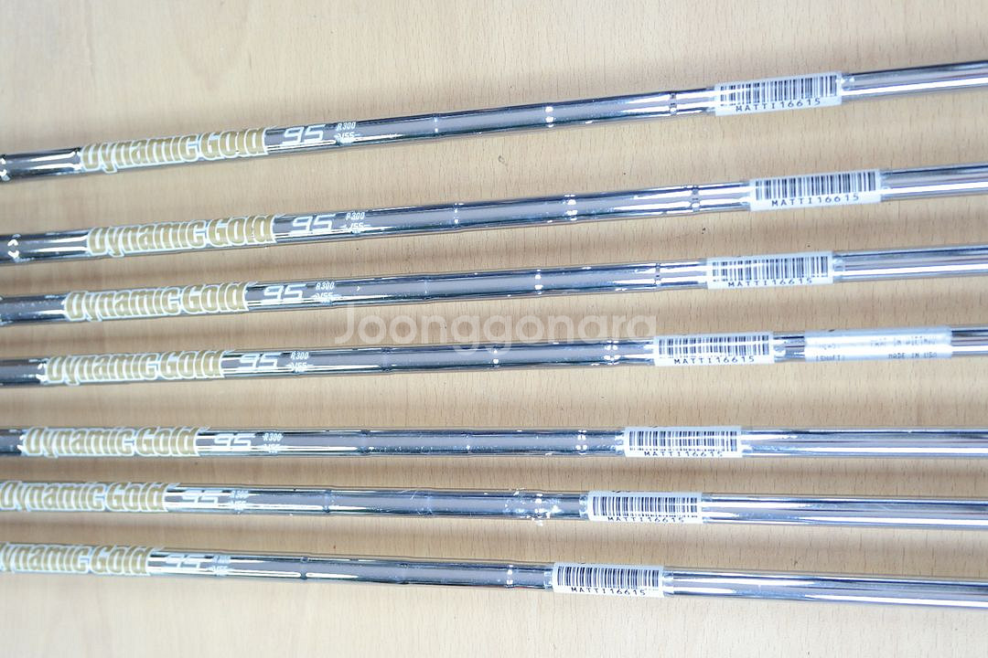 테일러메이드 P790 뉴다골95 R300 아이언--4
