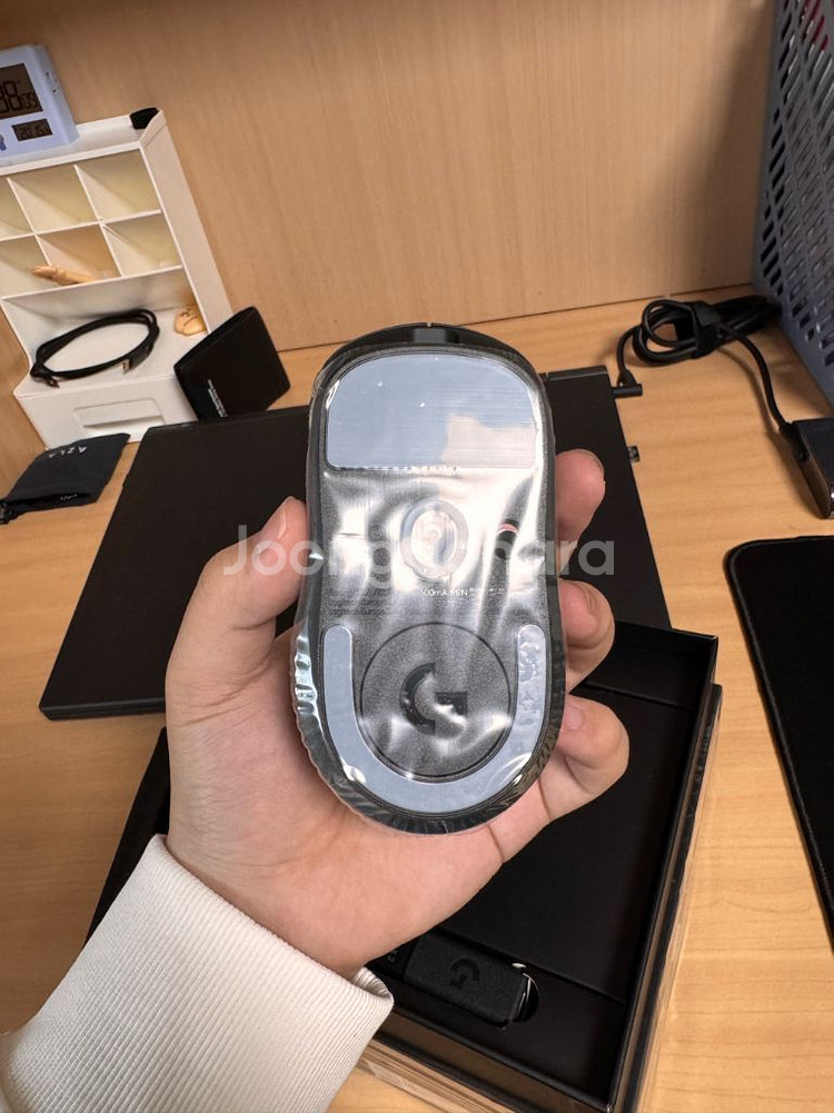 로지텍 G pro x superlight 2 (지슈라)--3