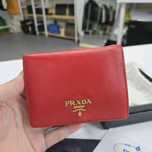 [A급컨디션] 프라다 반지갑