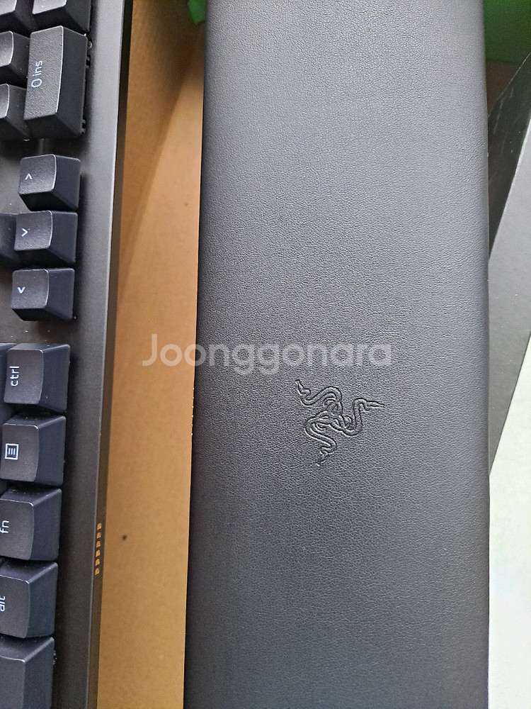 레이저 헌츠맨 V2 아날로그 키보드--7
