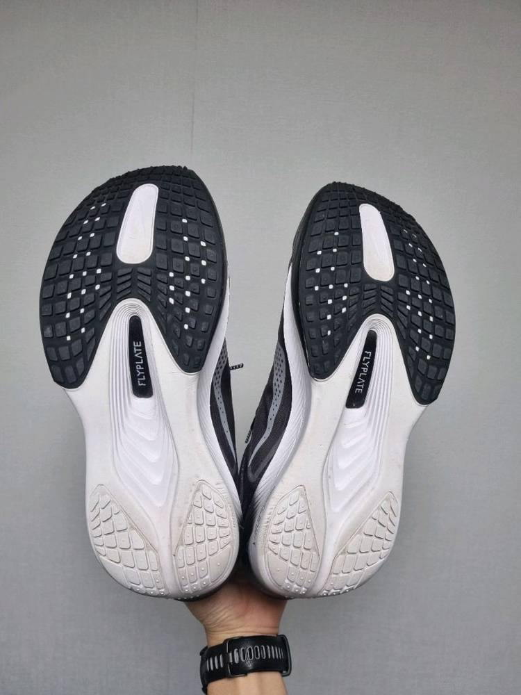 나이키 줌플라이6 이미지