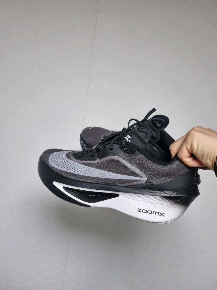 나이키 줌플라이6 이미지