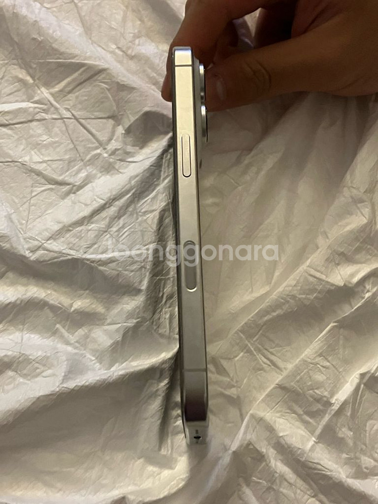 아이폰 16 pro 256gb 화이트 티타늄--2
