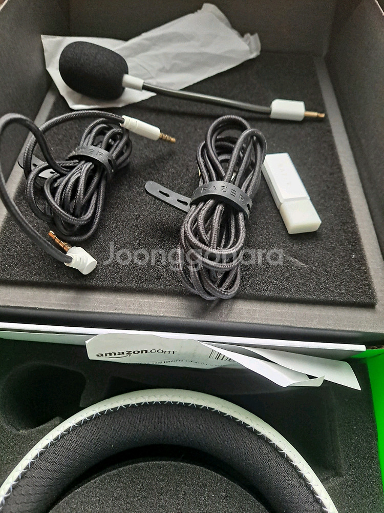 레이저 블랙샤크 V2 Pro 헤드셋--2