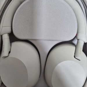 소니 WH-1000XM5 헤드폰 새것급