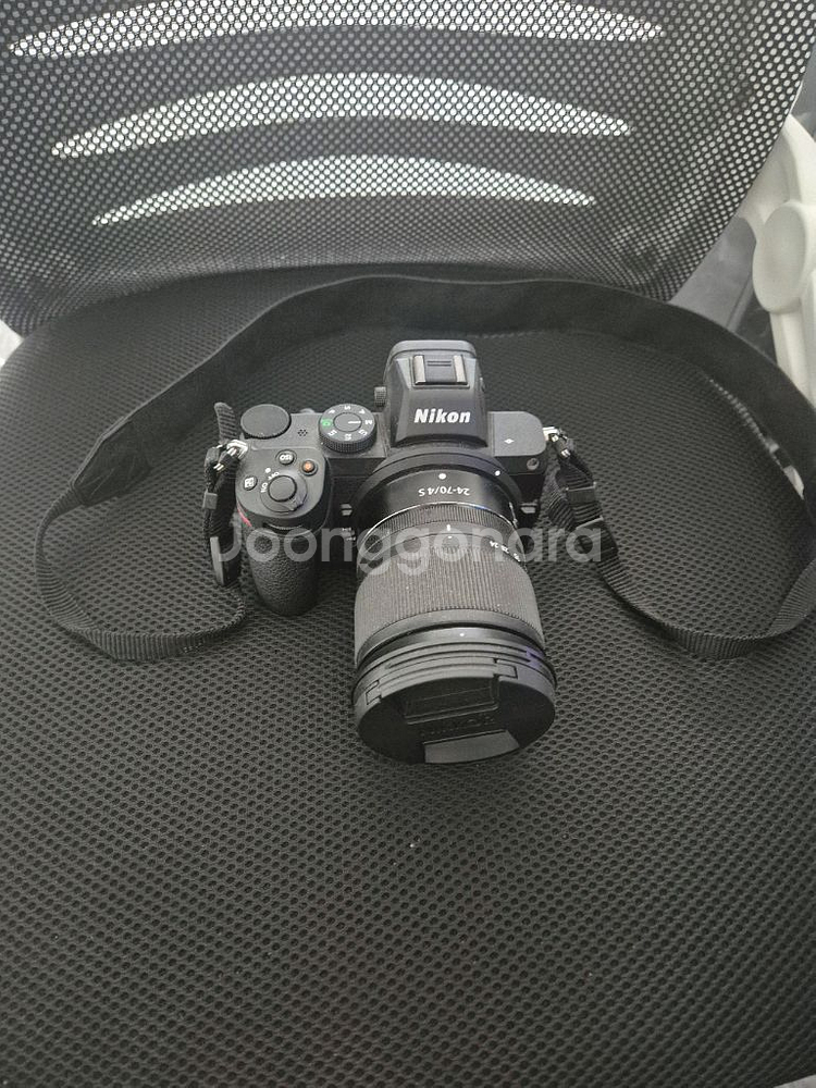 니콘z5 카메라 니콘24-70 f4 렌즈포함 판매합니다--0