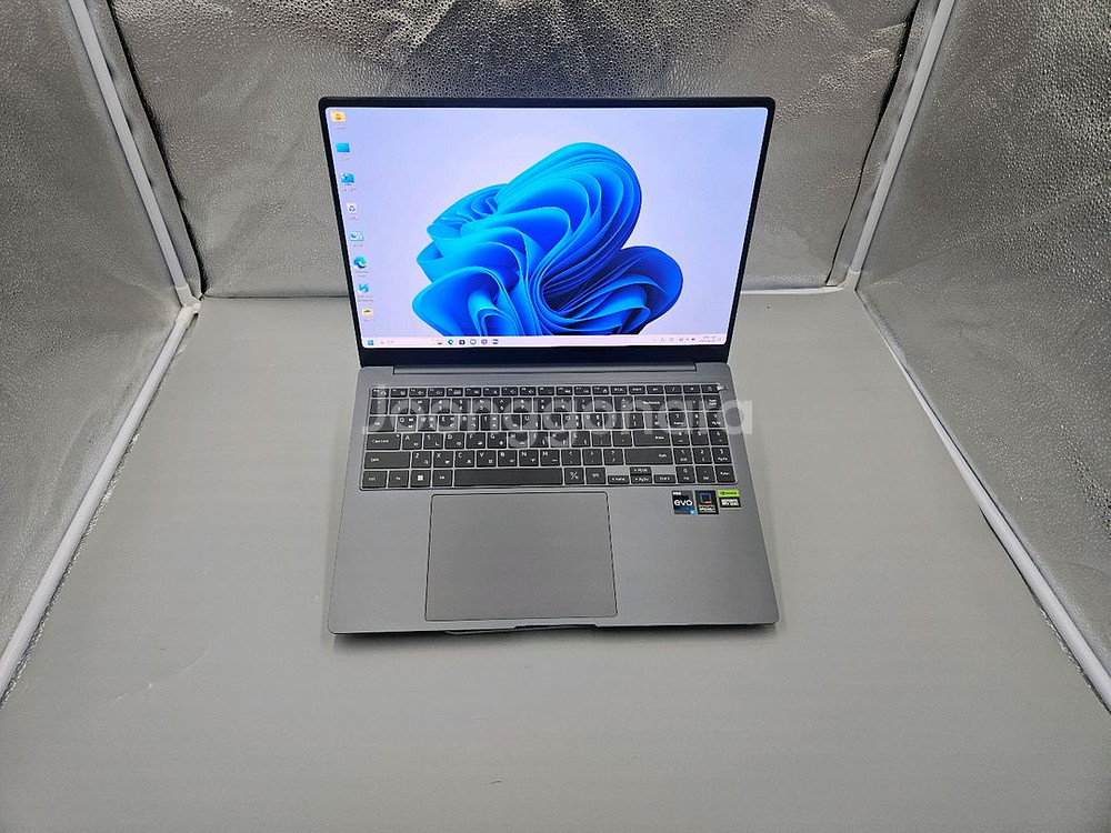 삼성 갤럭시북3울트라 16인치 i7/램32/RTX405--0