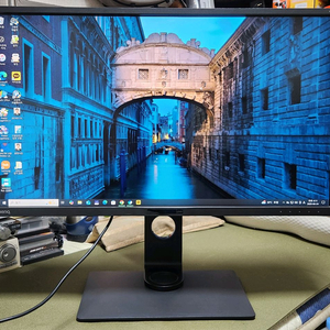 BenQ PD3200U-T 4K 디자이너 전문가 모니터