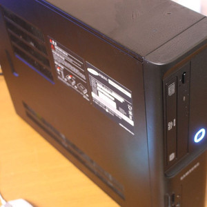 삼성 초슬림 컴퓨터 DB400S9A-Z388S 팝니다