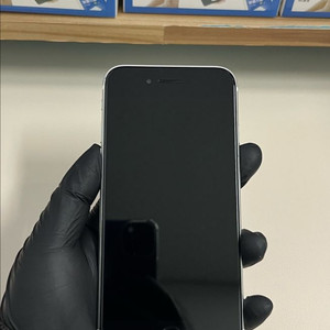 아이폰Se2 128G 화이트 A급!