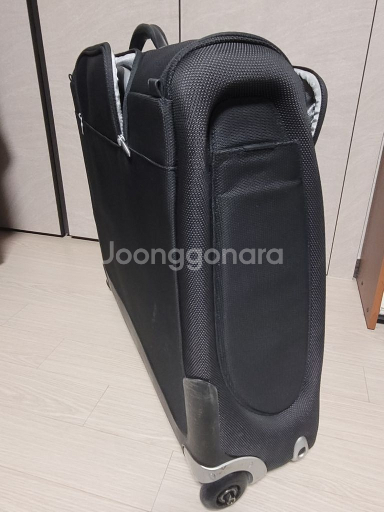 Tumi T3 Garment Suitcase--2