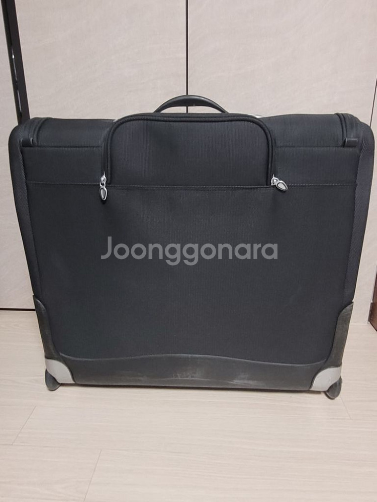 Tumi T3 Garment Suitcase--4