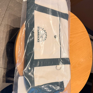 스타벅스 라코스테 가방