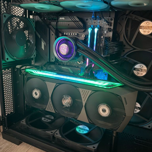 게이밍본체 i714700kf 3080ti