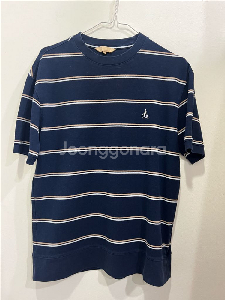빈폴 네이비 스트라이프 티셔츠--0