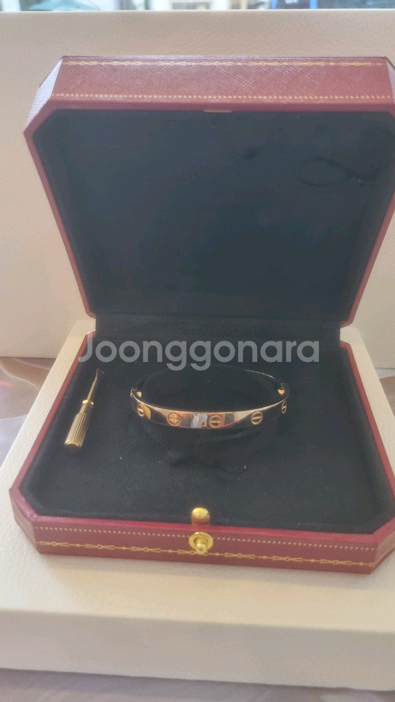 18k 까르띠에 팔찌 팝니다--4