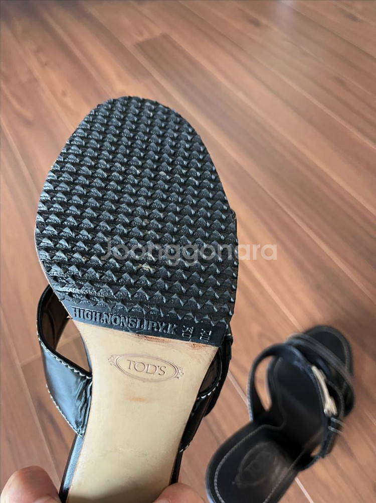 토즈 Tods 블랙 샌들 235 - 240--3