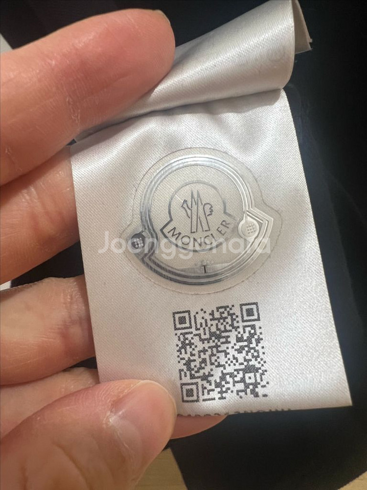 23ss 몽클레어 반팔카라티 xl (새상품급)--2