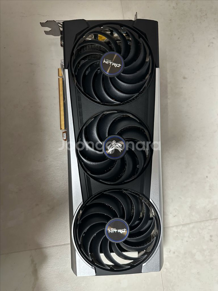 고수율 사파이어 니트로+ Rx6700xt 12GB--0