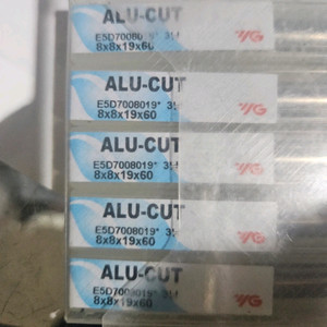 YG1 초경엔드밀 8파이