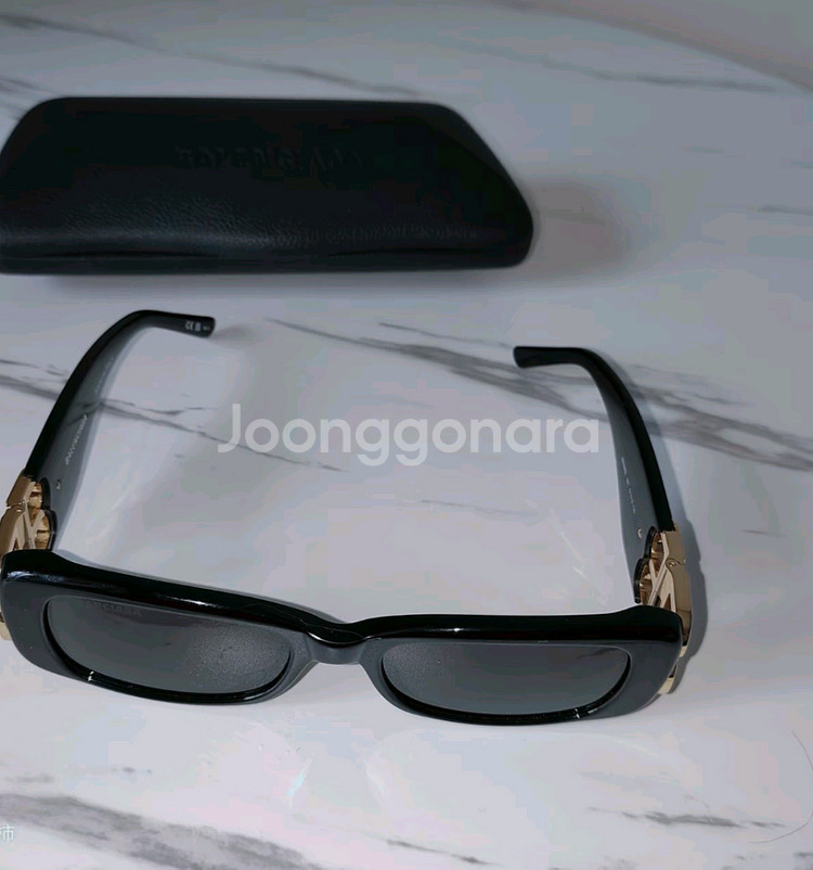 발렌시아가 선글라스--0