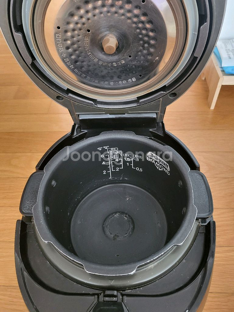 쿠쿠 6인용 밥솥 CRP-R068FS--6