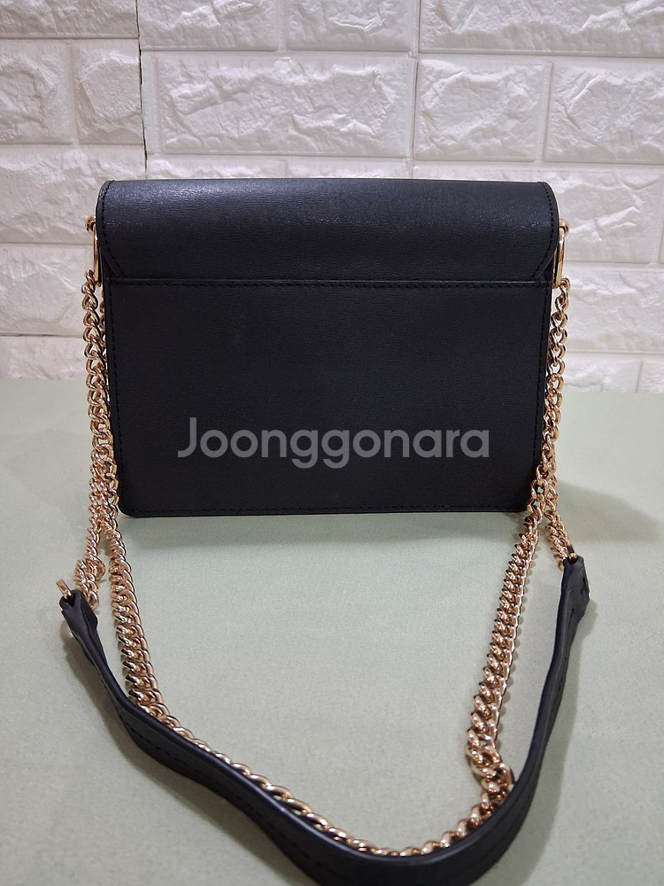 토리버치 로빈슨 컨버터블 숄더백 블랙 정품--2