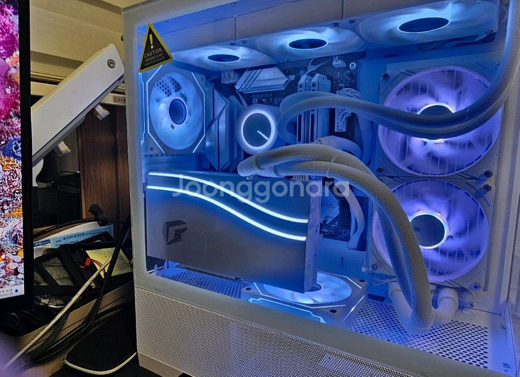 9800x3d 4070ti 본체 새상품급--1