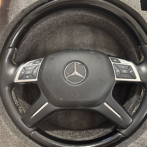 벤츠 g63 순정핸들