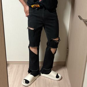 정품 유니클로 블랙 데미지 데님팬츠 스판청바지 30인치