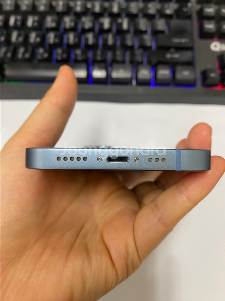 아이폰14 블루 SSS급 256G 무잔상--5