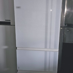 41 (무료배송설치) 중고김치냉장고 스탠드형 305L