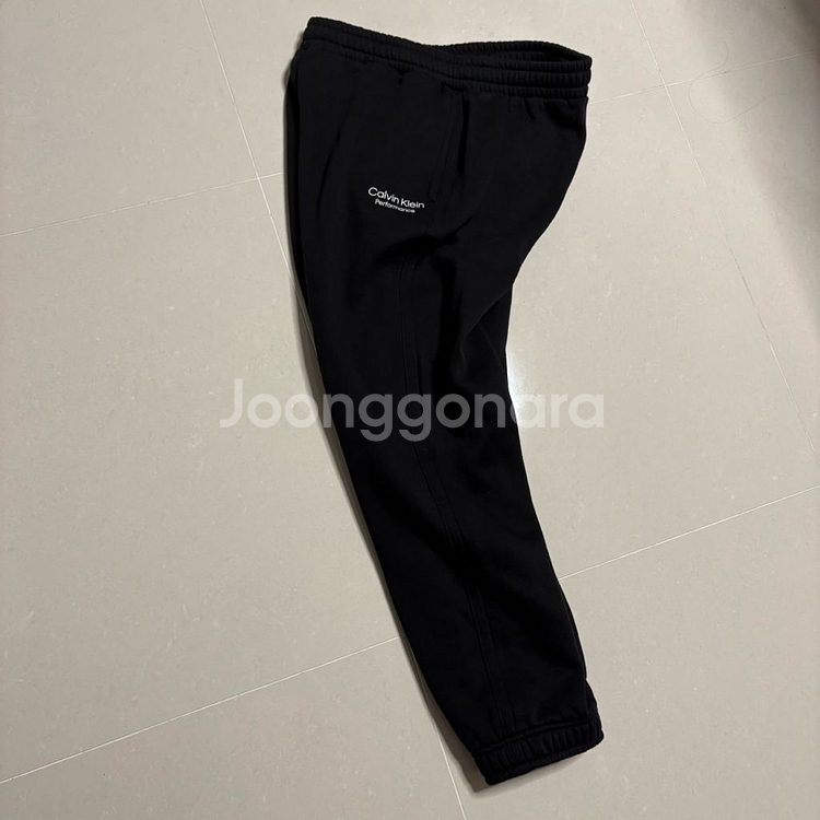정품 캘빈클라인 블랙 조거팬츠 기모 스웻팬츠 밴딩바지--4