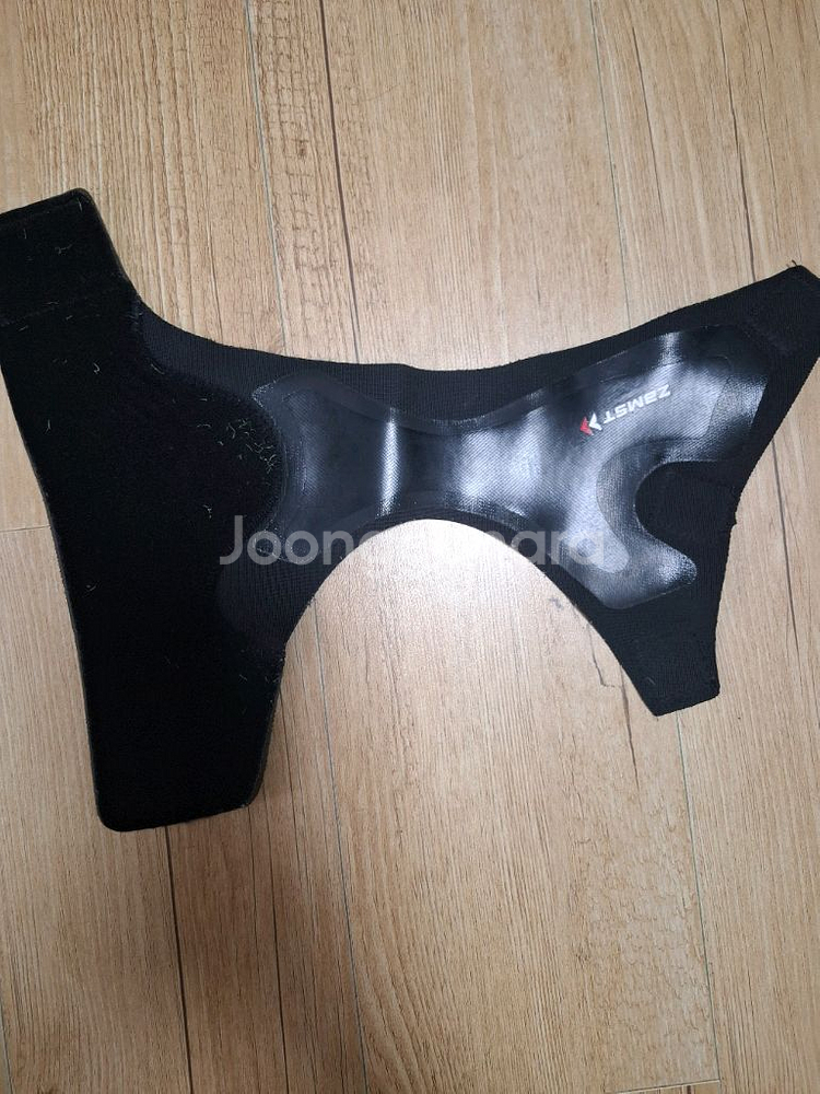 잠스트 필르미스타 발목 보호대--0