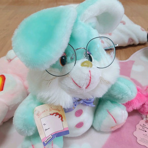 80s 빈티지 토끼 인형