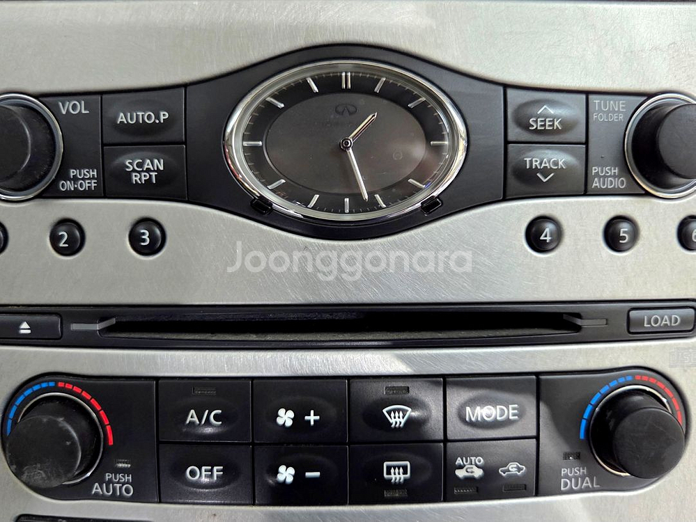 인피니티 G35 G37 오디오 공조기 패널 팝니다--0
