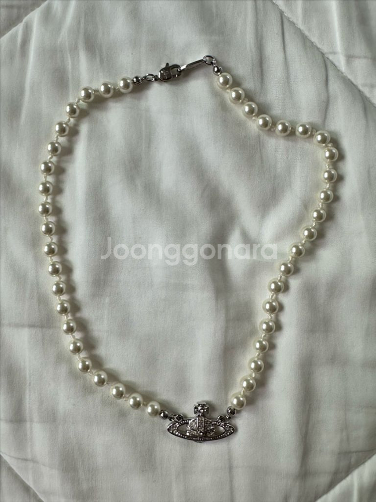 비비안웨스트우드 진주목걸이--0