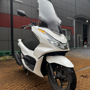 혼다 PCX125 ABS 22년형 5만Km 판매합니다.