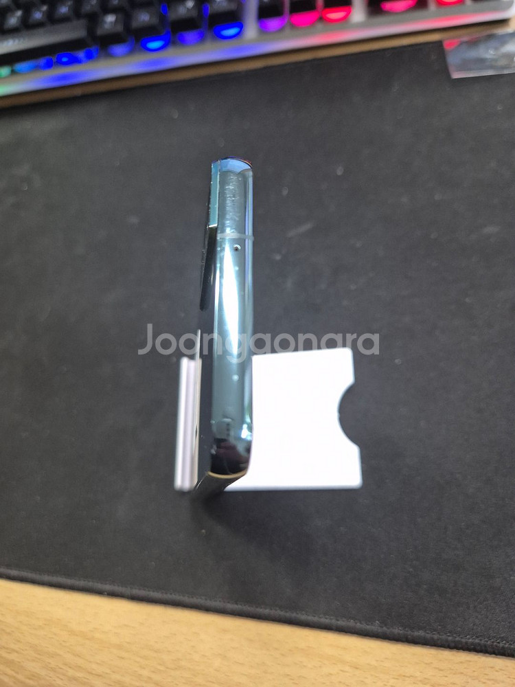 삼성 갤럭시 S22 256G 팬텀블랙 중고폰--2