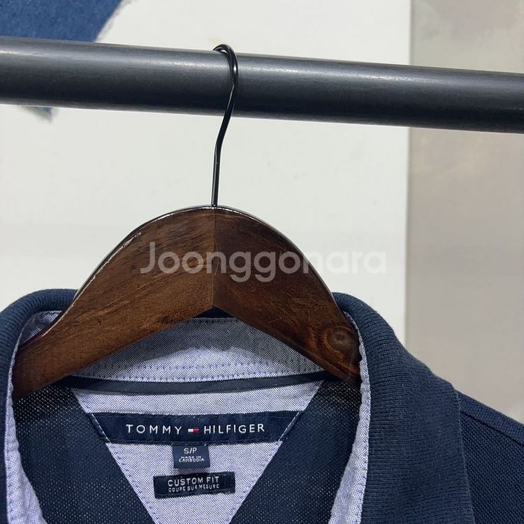 (90) 타미힐피거 캐주얼 커스텀핏 반팔 카라티--2