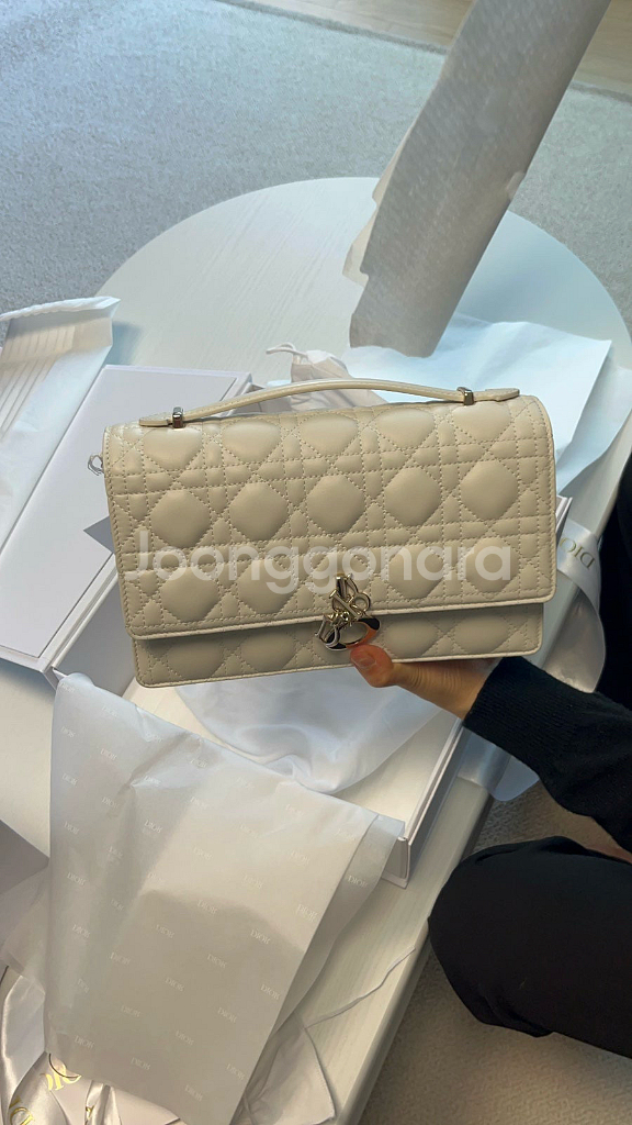 디올 가방 미스디올 탑핸들백--0