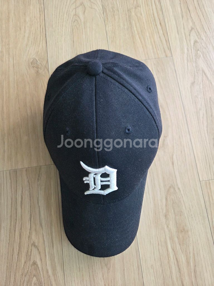 mlb m사이즈 네이비색입니다--0