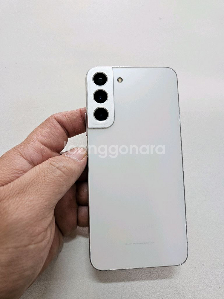 갤럭시 S22플러스 화이트 무잔상--0