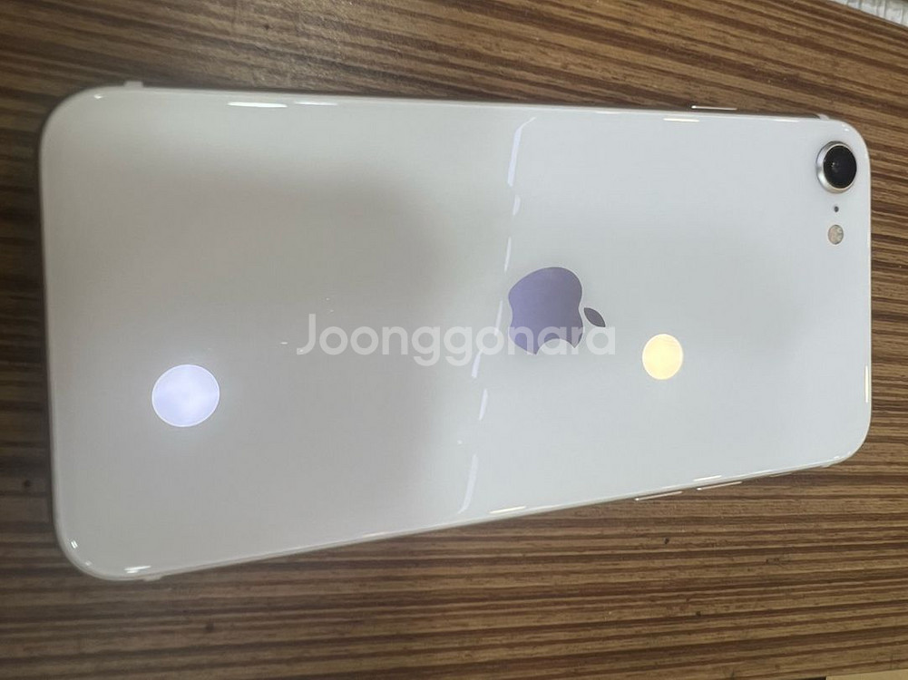 (무배)아이폰8 64기가 배터리 100판매합니다--1