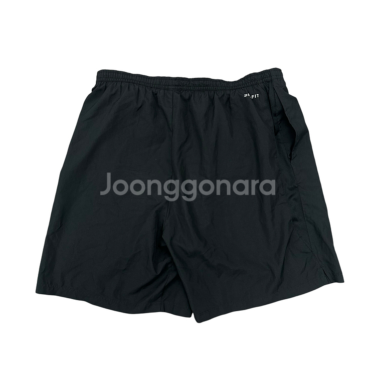 나이키 드라이핏 쇼트--2
