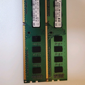 ddr4 4기가 램2개