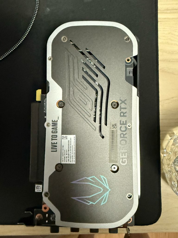 조텍 RTX 4060ti 8g 모델 팝니다--2