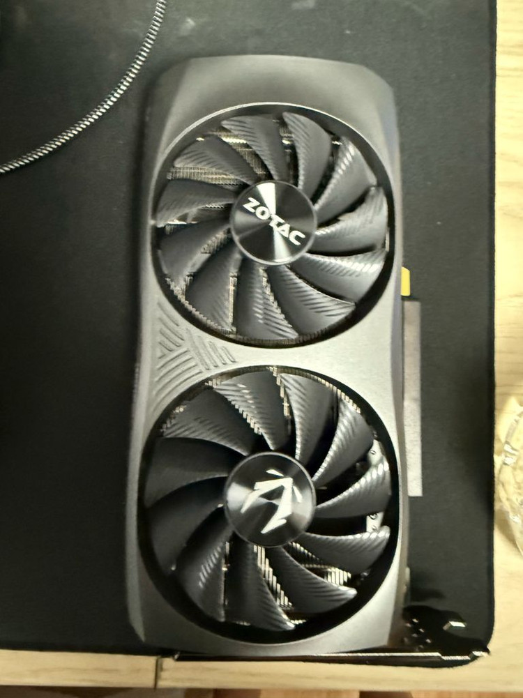 조텍 RTX 4060ti 8g 모델 팝니다--1