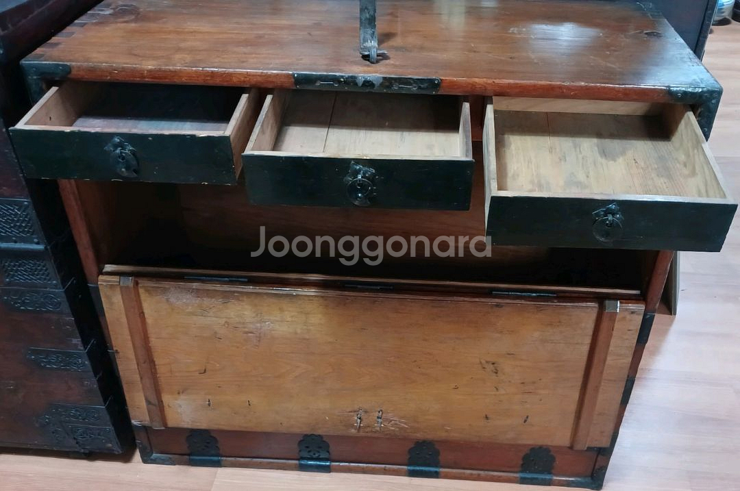 골동품 앤틱 인테리어 전통 고가구 철장석 반닫이 장식장--1