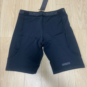 VANQUISH V3 블랙 레이어 반바지 S